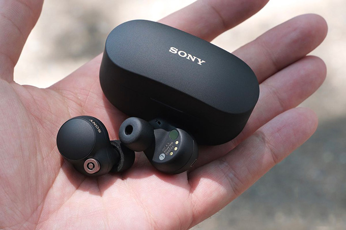 Tải app 007Win đang được bày bán tại 007WIN in-ear